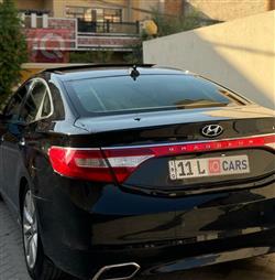 Hyundai Azera
